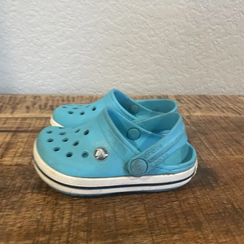Crocs Classic Teal Blue Slip On Clogs Girls Toddler Size C4/5 4 5 Comfort Water